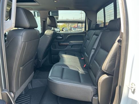 Used 2018 GMC Sierra 1500 SLT image 33