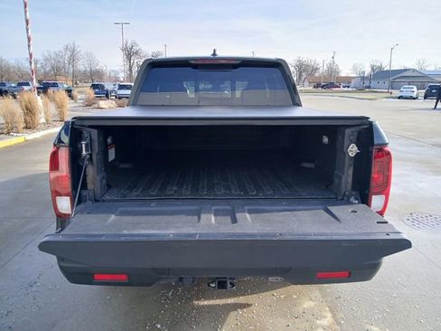 Used 2019 Honda Ridgeline Black Edition image 18
