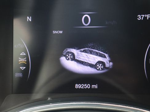 Used 2018 Jeep Grand Cherokee Limited image 86