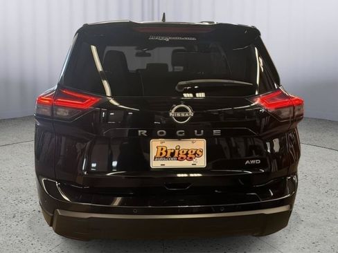 Used 2024 Nissan Rogue SV AWD/4WD image 6