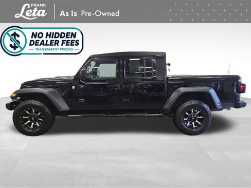 Used 2020 Jeep Gladiator Sport w/ Quick Order Package 24S AWD/4WD image 3