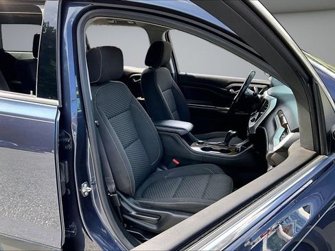 Used 2019 GMC Acadia SLE w/ Driver Alert Package I AWD/4WD image 30