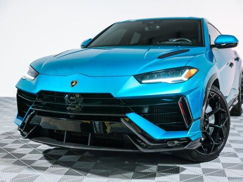 Used 2023 Lamborghini Urus Performante image 9