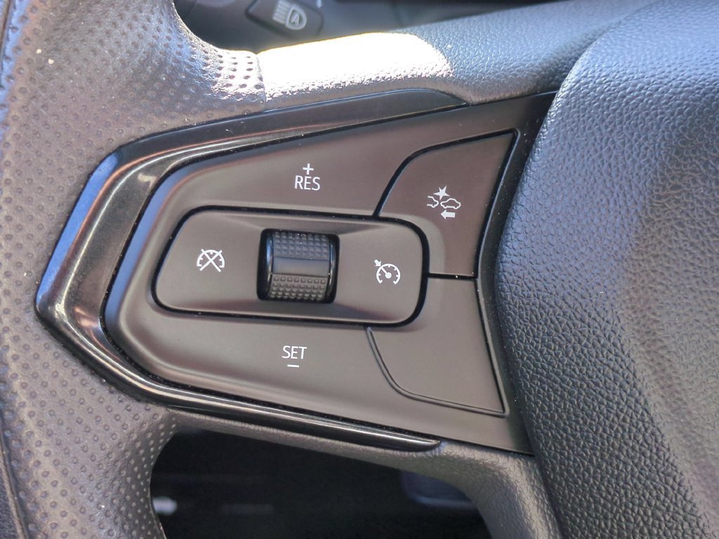 Used 2025 Chevrolet TrailBlazer LT AWD/4WD image 20