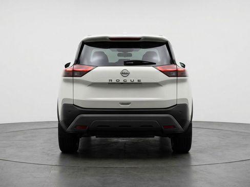 Used 2025 Nissan Rogue SV AWD/4WD image 7