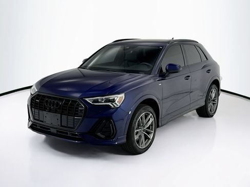 Used 2023 Audi Q3 2.0T Premium Plus AWD/4WD image 1