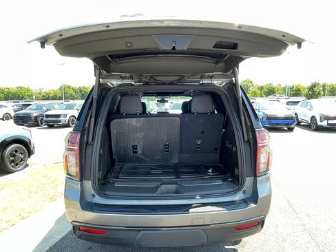Used 2021 Chevrolet Tahoe Z71 w/ Luxury Package AWD/4WD image 10