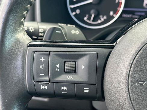 Used 2023 Nissan Rogue SL w/ SL Premium Package FWD image 20