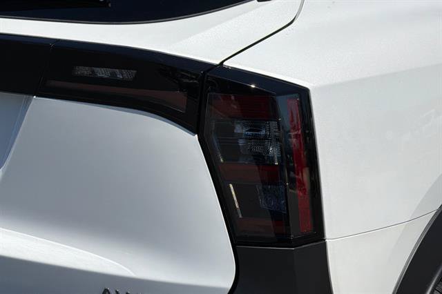New 2026 Nissan Kicks SV w/ SV Premium Package AWD/4WD image 31
