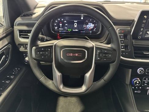 Used 2023 GMC Yukon SLT image 20
