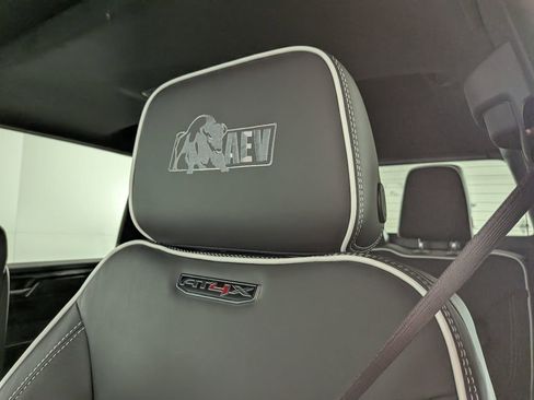 New 2026 GMC Sierra 2500 AT4X w/ AT4X AEV Edition AWD/4WD image 17