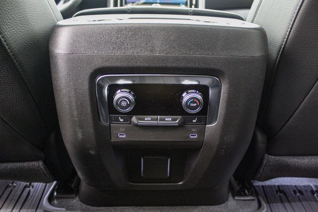 New 2026 GMC Yukon Denali w/ Sun & Power Step Package AWD/4WD image 20