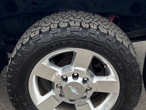 Used 2016 Chevrolet Silverado 2500 LTZ w/ Duramax Plus Package AWD/4WD image 30