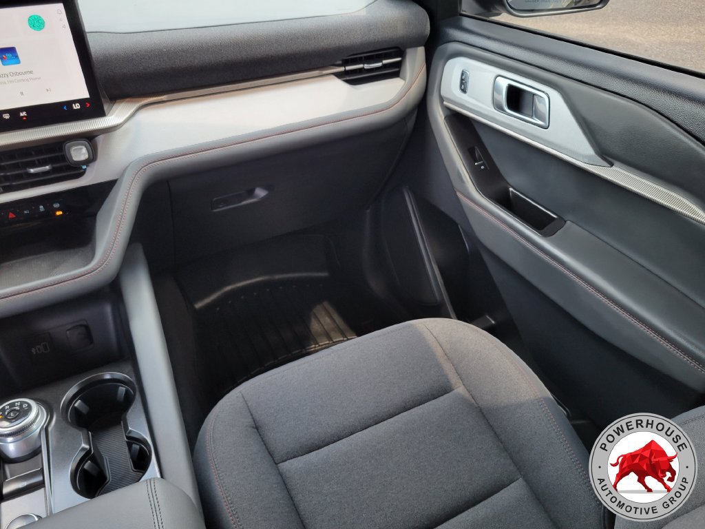 Used 2026 Ford Explorer Active RWD image 22