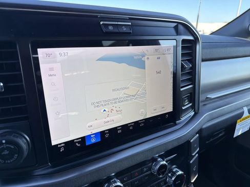 New 2026 Ford F250 Platinum AWD/4WD image 23