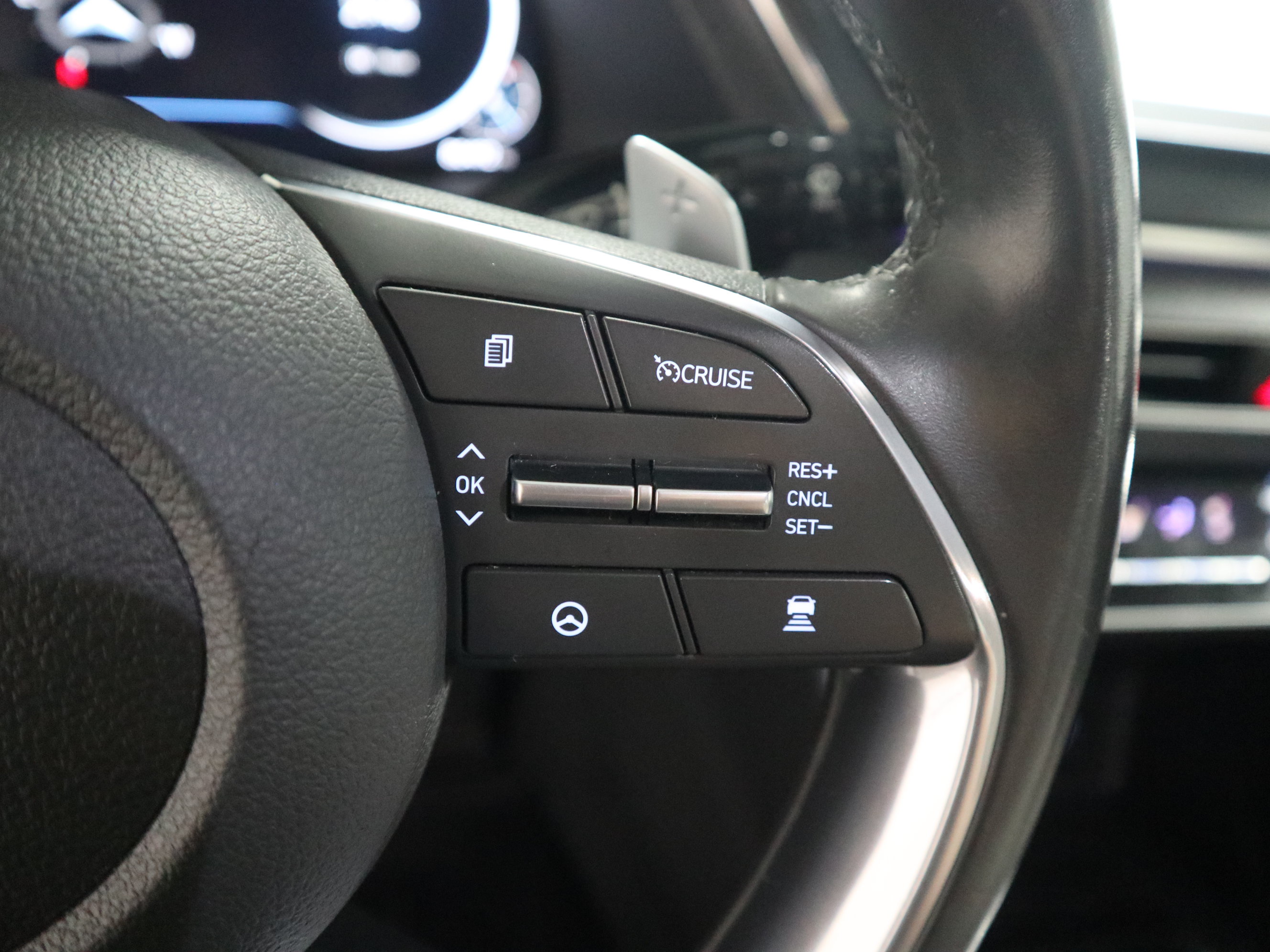 Used 2022 Hyundai Sonata Limited FWD image 28