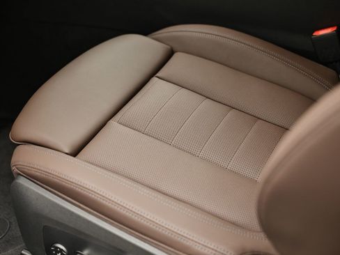 New 2026 BMW 440i xDrive Coupe w/ Premium Package AWD/4WD image 23