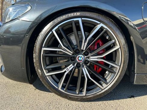 Used 2023 BMW 530e xDrive w/ Executive Package image 10