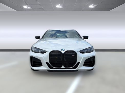 Used 2026 BMW M440i Coupe w/ Premium Package RWD image 6