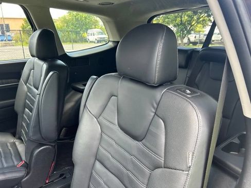 Certified 2024 Kia Telluride SX Prestige AWD/4WD image 16
