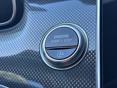 New 2026 Mercedes-Benz C 300 Sedan image 28