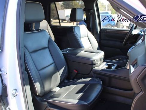 Used 2024 Chevrolet Tahoe Premier image 11