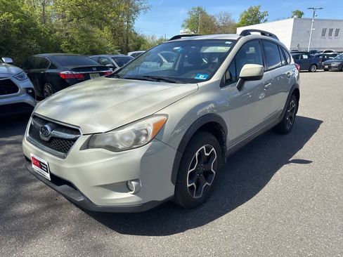 Used 2013 Subaru Crosstrek 2.0i Premium w/ Popular Pkg 1 AWD/4WD image 4