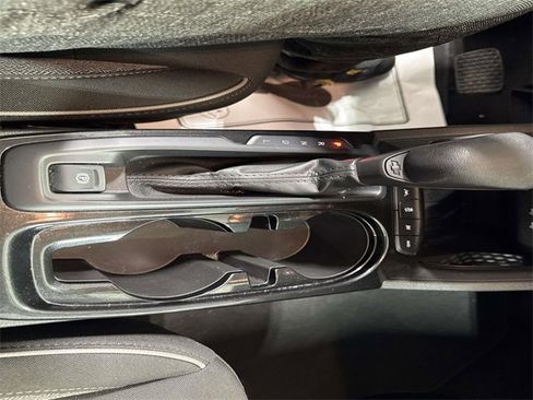 Used 2025 Chevrolet TrailBlazer LT image 10