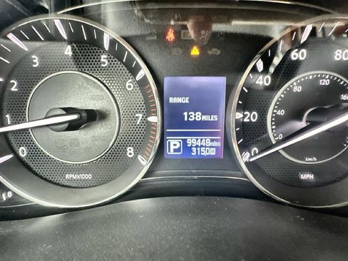 Used 2020 Nissan Armada Platinum w/ Captain's Chairs Package RWD image 21