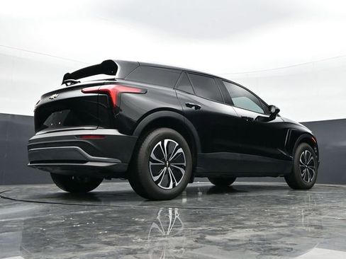 Used 2025 Chevrolet Blazer EV LT FWD image 40