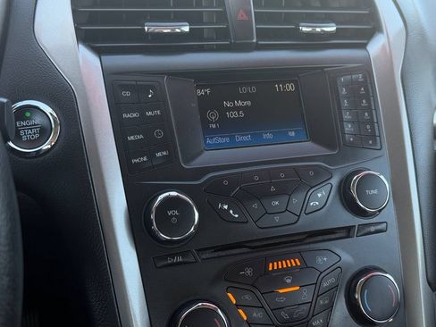 Used 2018 Ford Fusion S FWD image 26