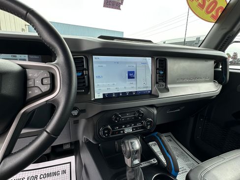New 2024 Ford Bronco Black Diamond w/ Sasquatch Package AWD/4WD image 24