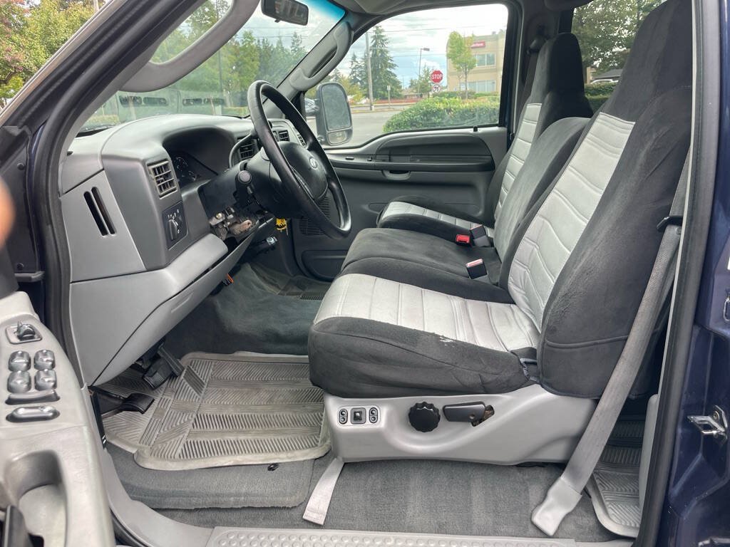 Used 2003 Ford F250 4x4 Crew Cab Super Duty image 9