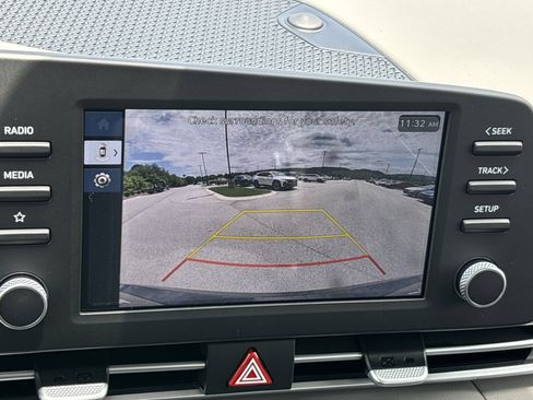 New 2025 Hyundai Elantra Sport image 16