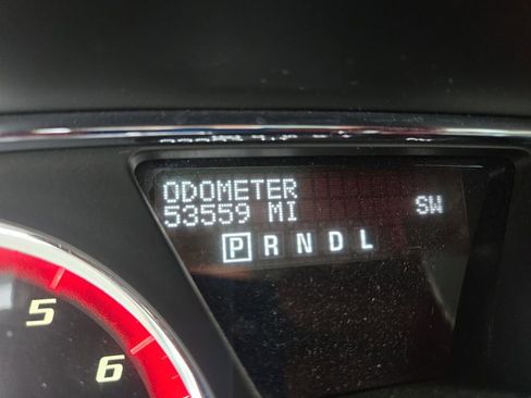 Used 2015 GMC Acadia SLE image 14