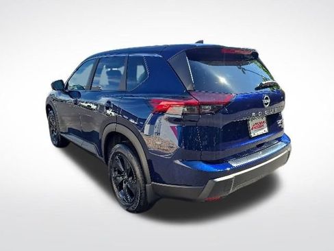 New 2026 Nissan Rogue SV w/ Cold Weather Package AWD/4WD image 4