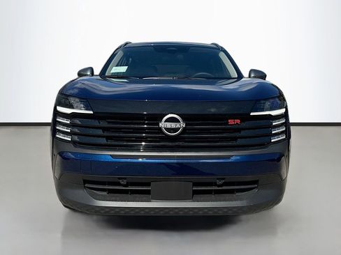 New 2025 Nissan Kicks SR image 3