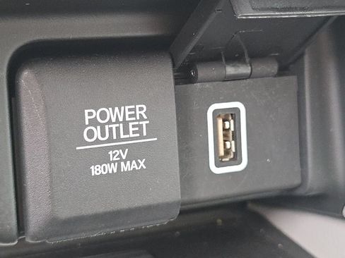 Used 2019 Honda Pilot Elite image 33