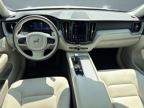 Certified 2023 Volvo XC60 B5 Plus w/ Climate Package image 16