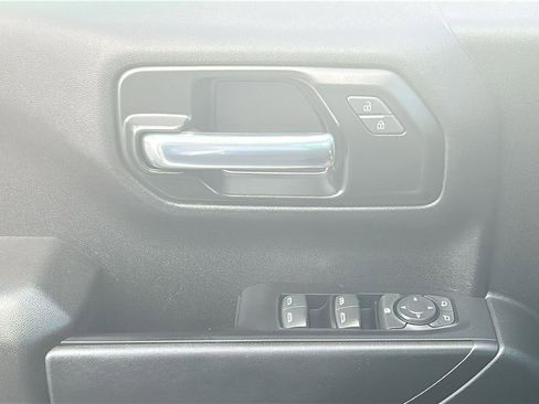 Certified 2022 Chevrolet Silverado 1500 Custom image 14