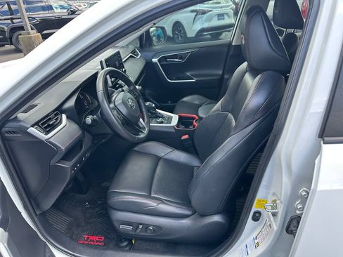 Used 2021 Toyota RAV4 TRD Off-Road w/ TRD Off-Road Weather Package AWD/4WD image 12
