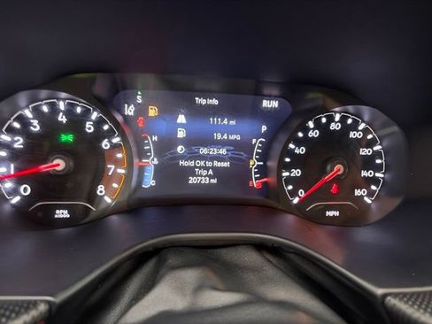 Used 2022 Jeep Compass Trailhawk AWD/4WD image 20