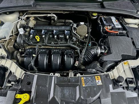 Used 2015 Ford Focus SE image 26