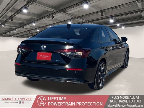 Used 2025 Honda Civic Sport image 16