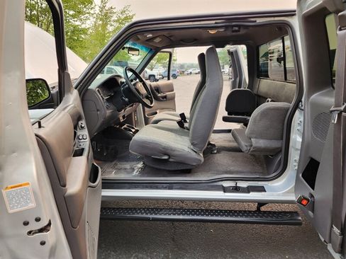 Used 2001 Ford Ranger 4x4 SuperCab image 13