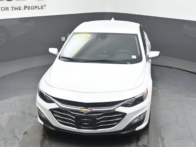 Used 2025 Chevrolet Malibu LT FWD image 58