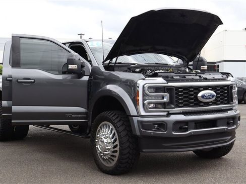 Used 2026 Ford F450 Platinum w/ Snow Plow Prep Package image 39