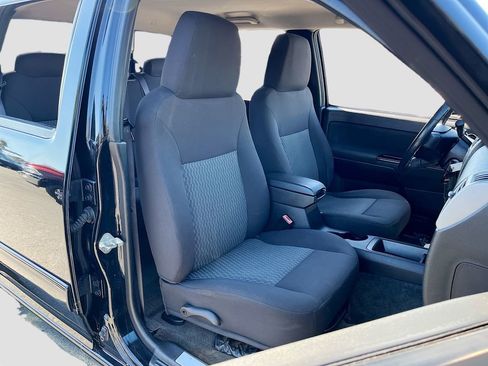 Used 2012 Chevrolet Colorado LT RWD image 24