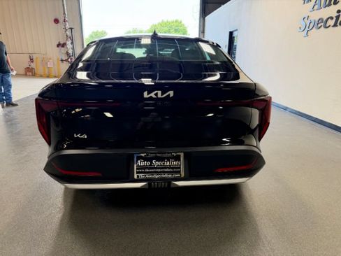 Used 2026 Kia K4 FWD image 4