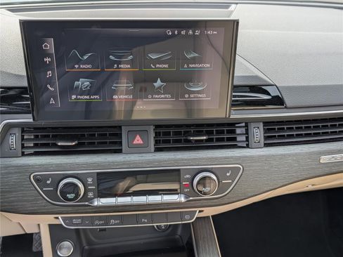 Used 2024 Audi A4 2.0T Premium Plus image 30